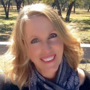 Meet your Posher, Karolyn